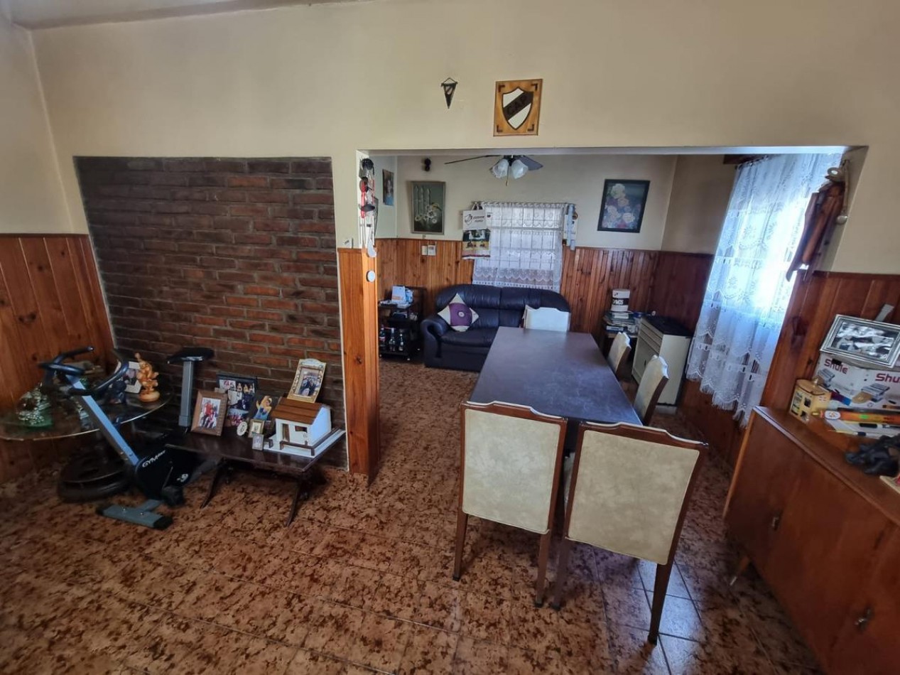 Casa de 3 Ambientes - Miramar