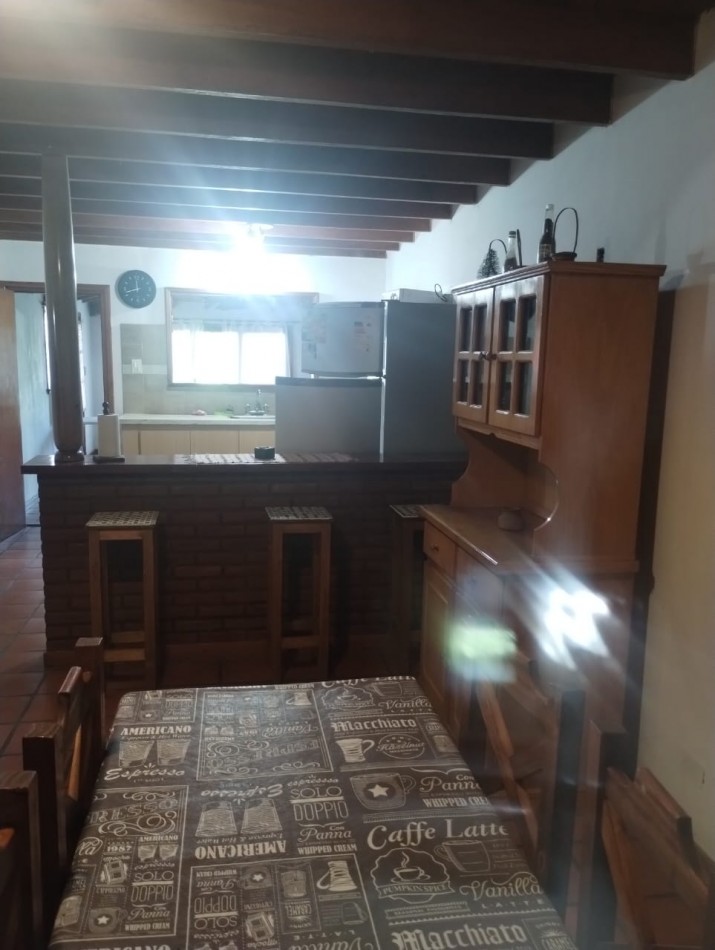 Hermoso Chalet de 5 Ambientes - Miramar