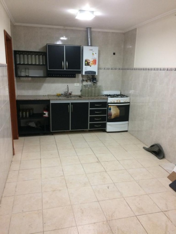 Chalet dividido en 2 plantas - Miramar