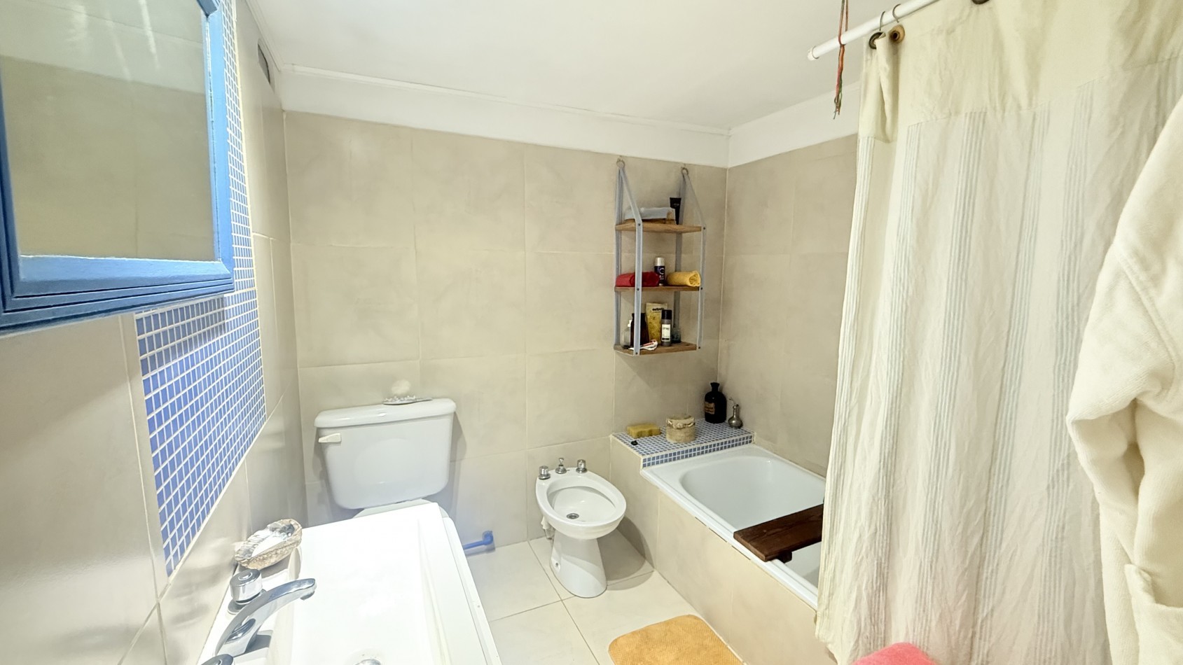 PH 3 Amb. Frente al mar