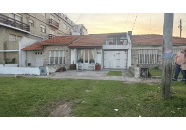 PH 3 Amb. Frente al mar